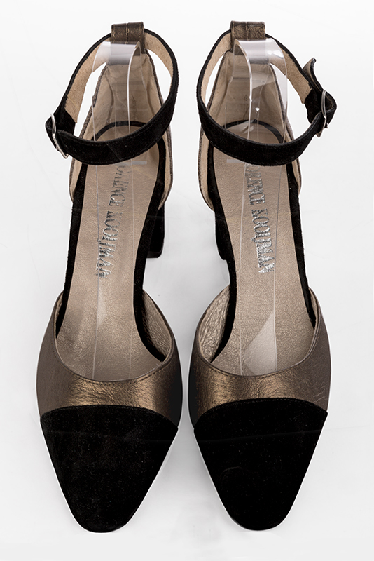 Matt black and bronze gold women's open side shoes, with a strap around the ankle. Round toe. Medium flare heels. Top view - Florence KOOIJMAN